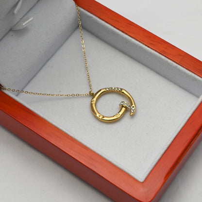 LEEDOX  V Gold Nail Necklace