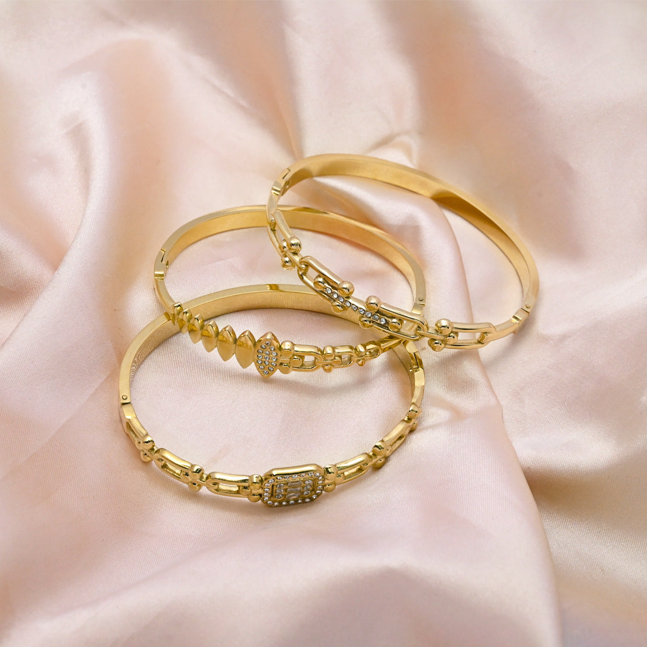 LEEDOUX  Women's Titanium Steel Bracelet