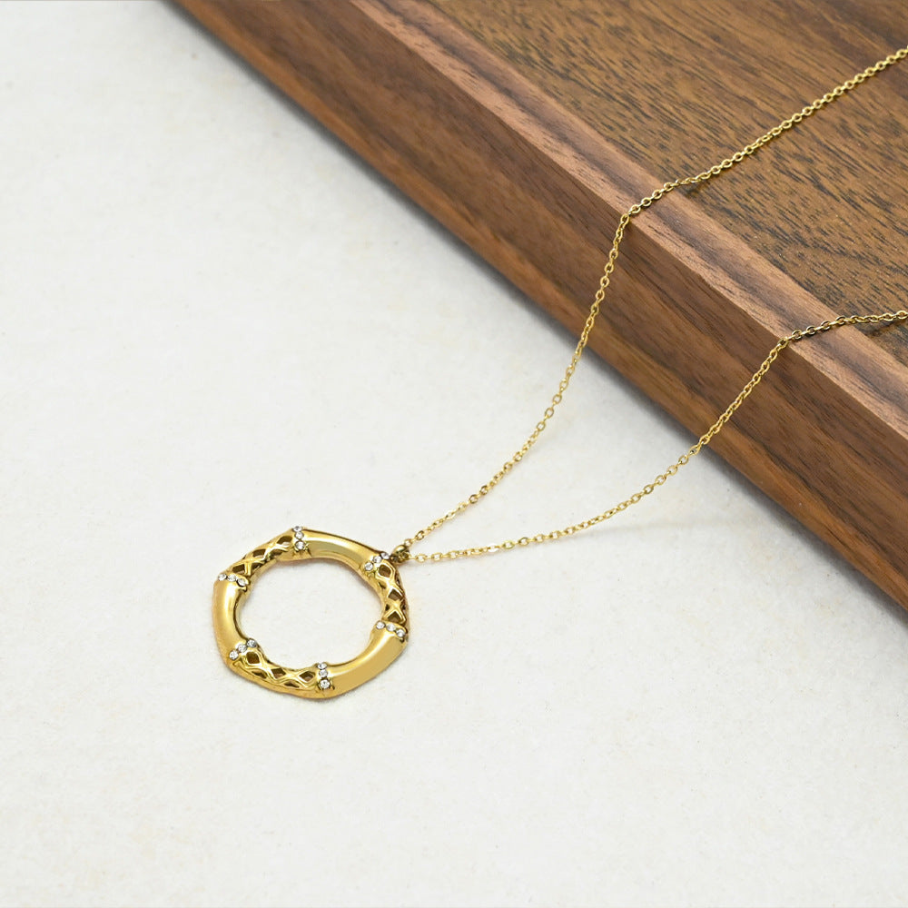 LEEDOX Bamboo Round Hollow Pendant Necklace Circle