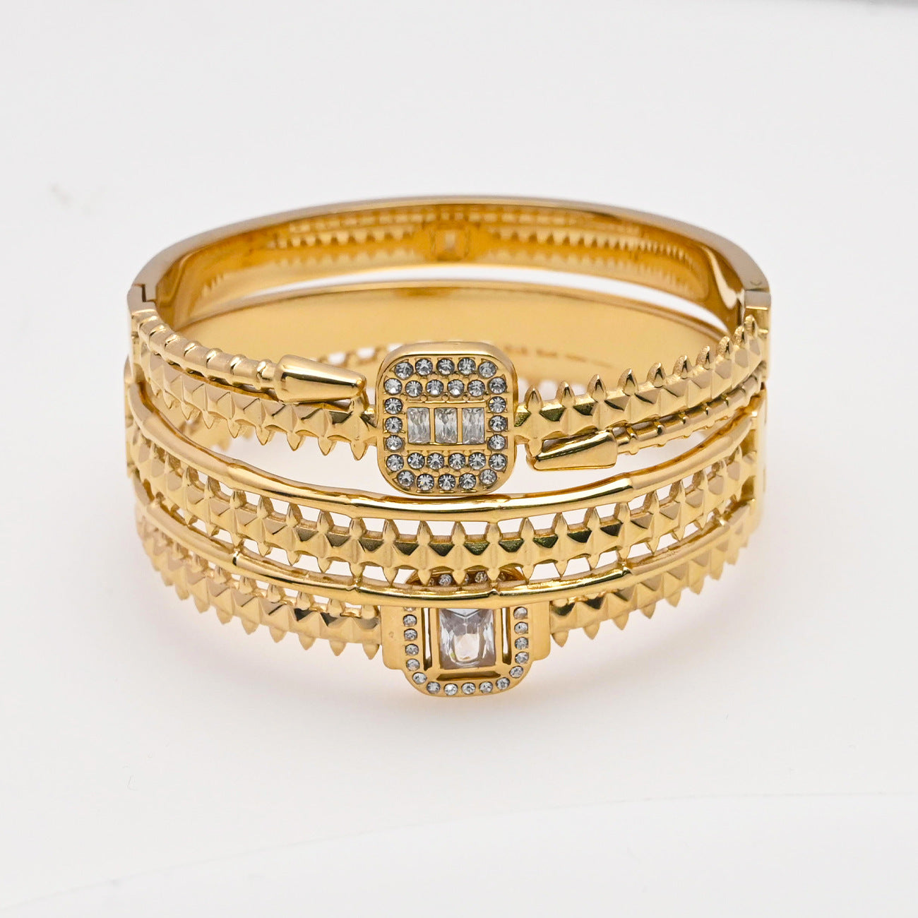 LEEDOUX Four-Leaf Clover Flower Clasp Bracelet