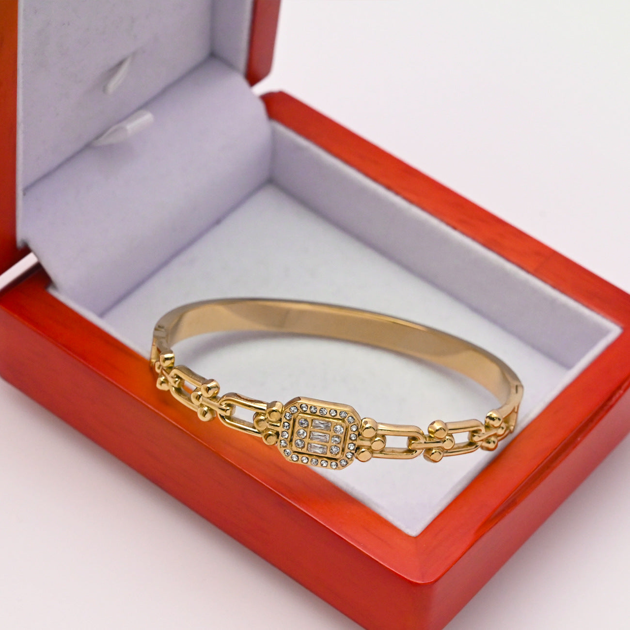 LEEDOUX  Women's Titanium Steel Bracelet